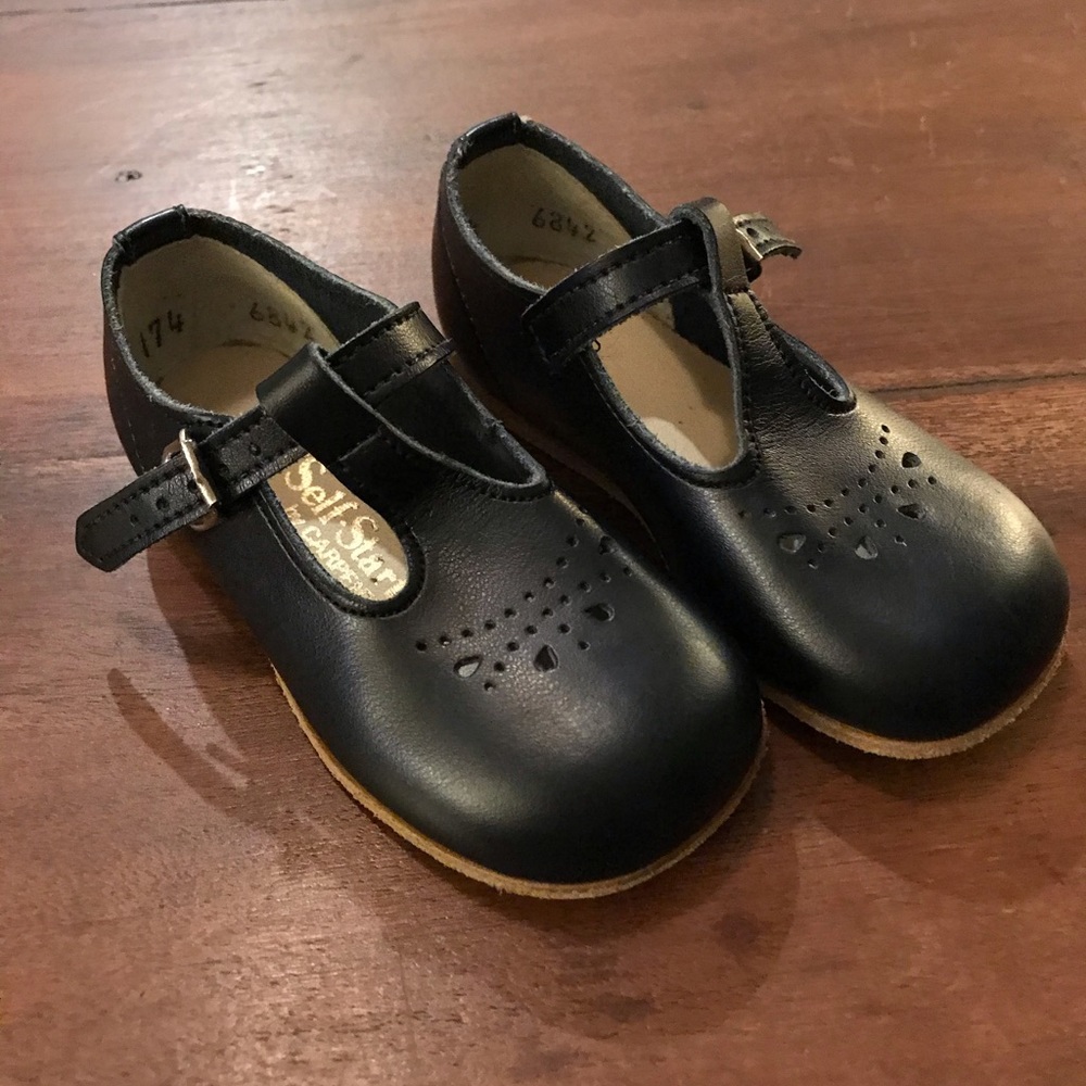 Navy Mary Jane toddler shoes